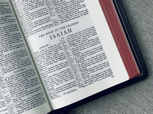 Bibelverse: Wie finde ich den passenden Bibelvers zu jedem Anlass?